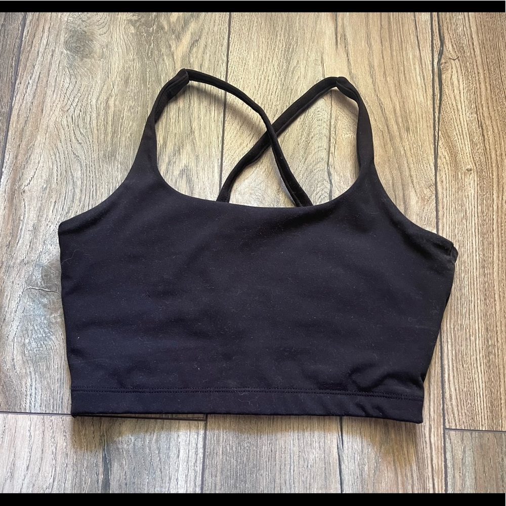 Alphalete surface altitude bra